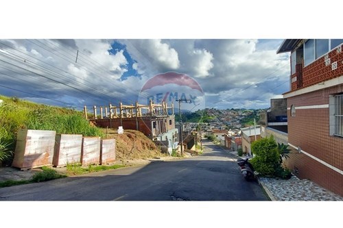 Venda-Terreno-Rua Poeta Grunewald , 59  - Nova Benfica , Juiz de Fora , Minas Gerais , 36087210-860211123-16