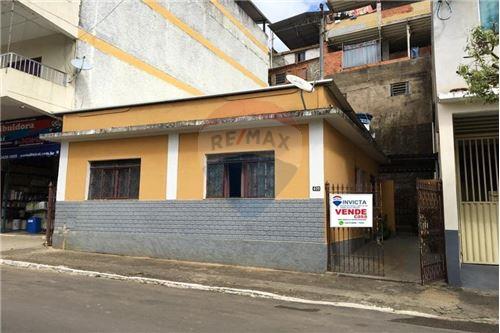 For Sale-House-Rua Tenente Leopoldino , 410  - Centro , Miraí , Minas Gerais , 36.790-000-860491007-8