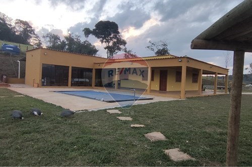 Venda-Chácara / Sítio / Fazenda-Almeidas , Conselheiro Lafaiete , Minas Gerais , 36409200-860421022-163