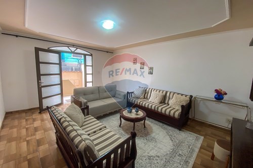 Venda-Casa-Rua Jovino Ribeiro , 16  - Bairu , Juiz de Fora , Minas Gerais , 36050220-860241114-51