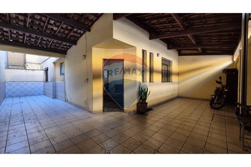 Venda-Casa-Teixeiras , Juiz de Fora , Minas Gerais , 36032580-860211019-209