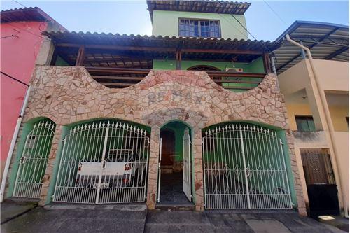 Venda-Casa-Rua José Gustavo do  Nascimento , 90  - Nova Era , Juiz de Fora , Minas Gerais , 36087-100-860431035-7