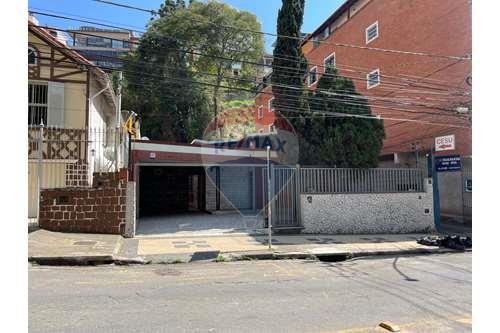 Alugar-Ponto Comercial/ Loja-Rua Barão de Cataguases , 456  - Olegario Maciel  - Santa Helena , Juiz de Fora , Minas Gerais , 36015370-860241115-3