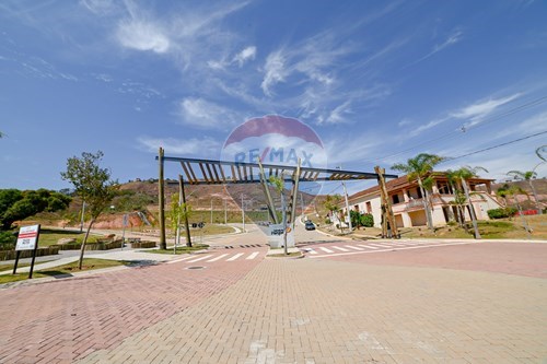 Venda-Terreno-Rua Diva García , 1255  - Linhares , Juiz de Fora , Minas Gerais , 36060300-860281018-144