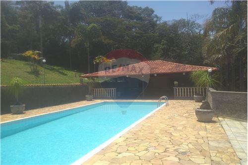 For Sale-Farm-Rua Coronel Neator de Oliveira, , s/n  - Santa Cecilia , Barbacena , Minas Gerais , 36201-502-860391012-10