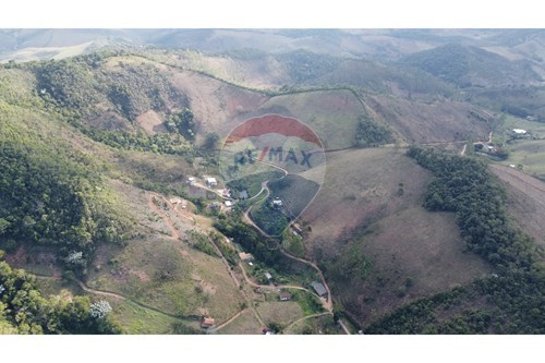 Venda-Chácara / Sítio / Fazenda-Rua Abílio Bitar , SN  - Sítio aliança  - Centro , Ewbank da Câmara , Minas Gerais , 36108000-860301009-274