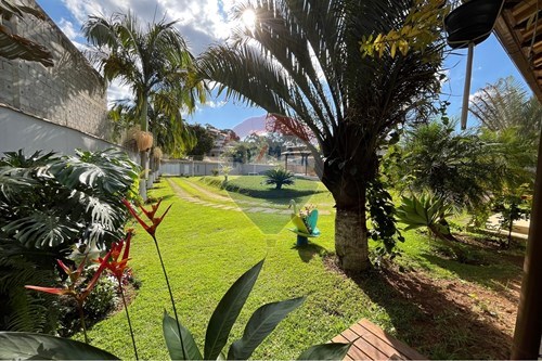 Venda-Chácara / Sítio / Fazenda-Rua Antônio Bento de Vasconcellos , 1000  - Previdenciários , Juiz de Fora , Minas Gerais , 36031290-860321042-93