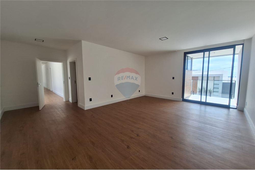 באזור מגורים - בית פרטי - Juiz de Fora , Minas Gerais - BR - 59 - 860301013-354