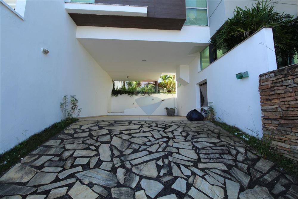 Casa - Venda - Juiz de Fora , Minas Gerais - Garagem - 860281009-249