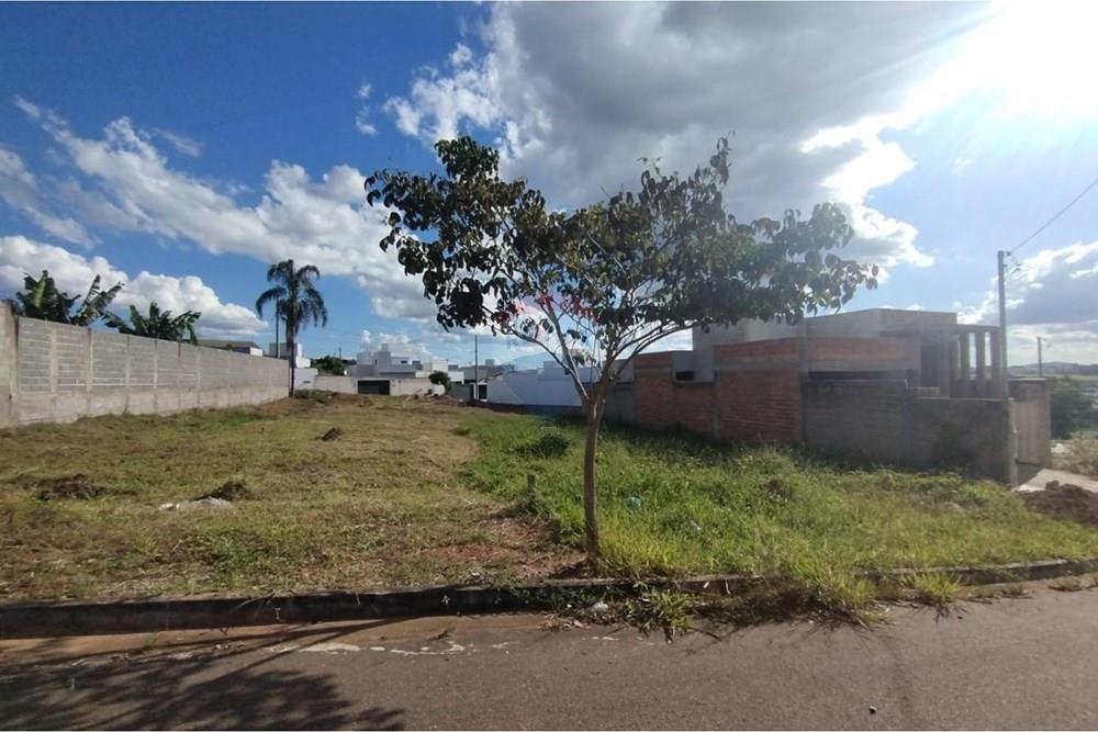 Terreno - Venda - Lavras , Minas Gerais - dc00e27a-37d5-4196-bcf8-53e4b2dd2a0b.jpeg - 860471044-32