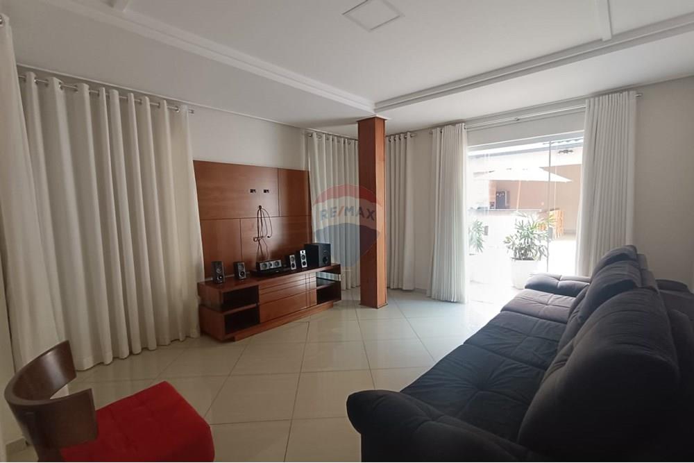 Casa - Venda - Conselheiro Lafaiete , Minas Gerais - 73f3f995-391c-46eb-bd6f-7eac119b58bf.jpeg - 860421022-175