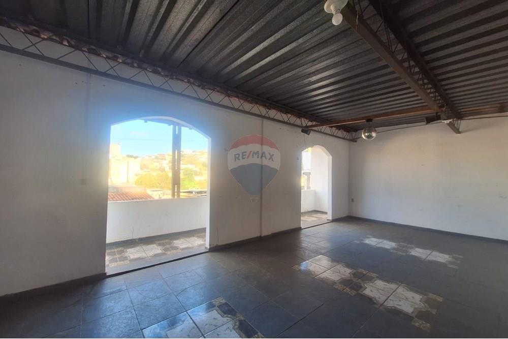 Casa - Alugar - Juiz de Fora , Minas Gerais - Imagem do WhatsApp de 2025-11-13 à(s) 11.35.53_23358a5d.jpg - 860301013-386