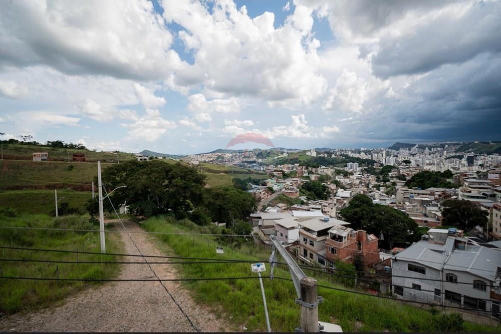 Casa - Alugar - Juiz de Fora , Minas Gerais - WhatsApp Image 2026-03-15 at 16.42.01 (4).jpeg - 860281124-13