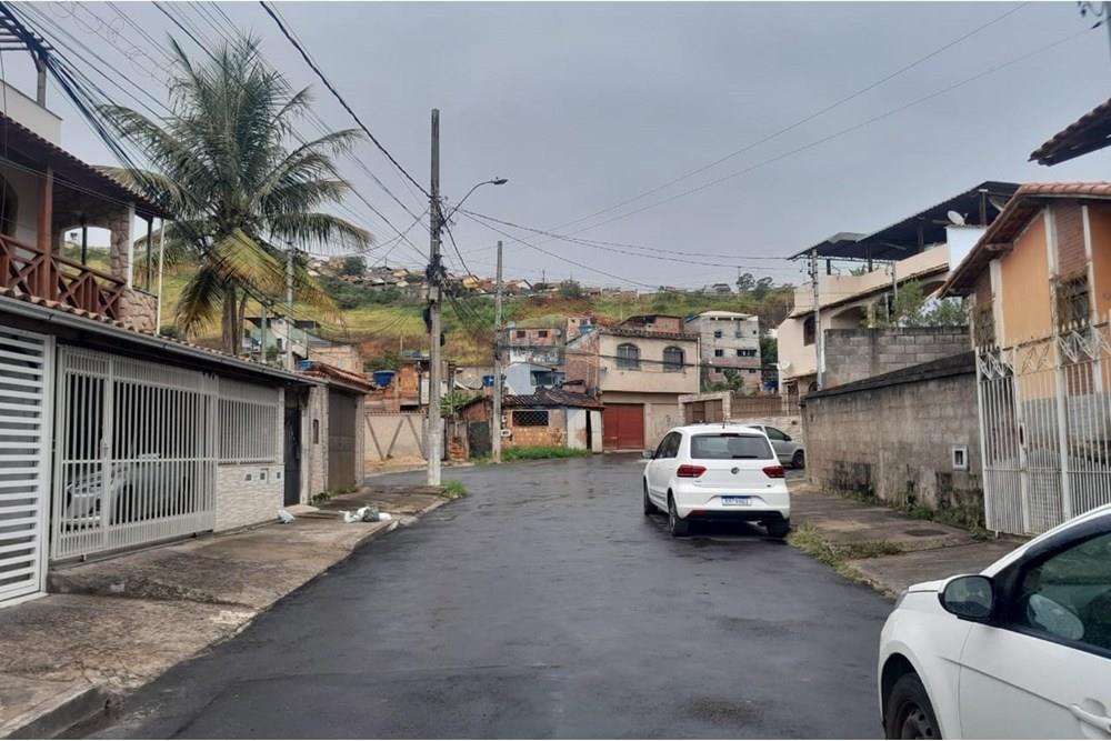 Casa - Venda - Juiz de Fora , Minas Gerais - WhatsApp Image 2025-03-12 at 11.41.52 (3).jpeg - Fachada - 860381036-11