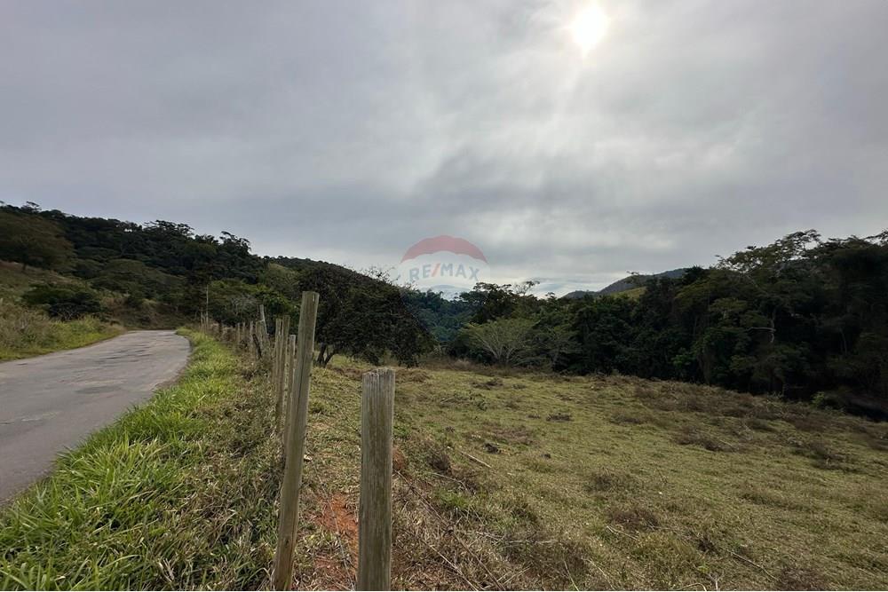 Terreno - Venda - Eugenópolis , Minas Gerais - WhatsApp Image 2025-08-12 at 16.23.27 (2).jpeg - Quintal - 860371007-97