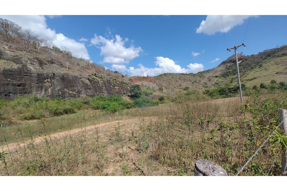 Chácara / Sítio / Fazenda - Venda - Cantagalo , Rio de Janeiro - 2ffd17ce-93f4-4c56-acdc-de7d842d54fe.JPG - 860291041-3