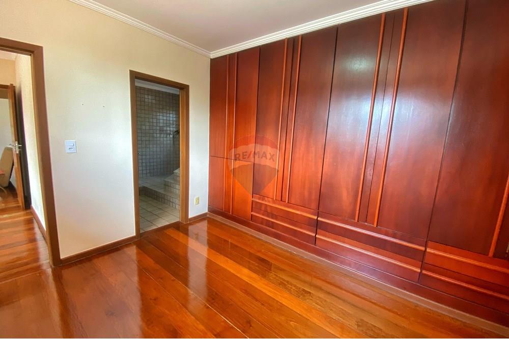 Casa de Condomínio - Venda - Juiz de Fora , Minas Gerais - IMG_6897.JPG - Closet - 860241088-216