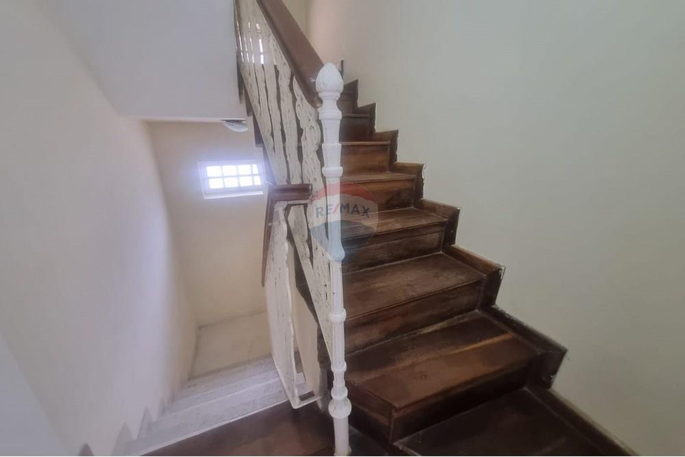 Casa de Condomínio - Alugar - Juiz de Fora , Minas Gerais - Escada Interna 3.jpeg - 860361010-532