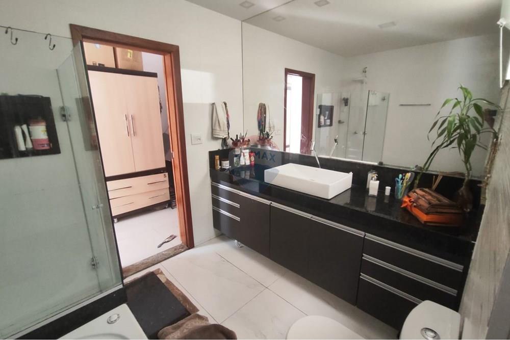 Casa - Venda - Juiz de Fora , Minas Gerais - WhatsApp Image 2026-01-13 at 10.11.11 (2).jpeg - 860291015-37