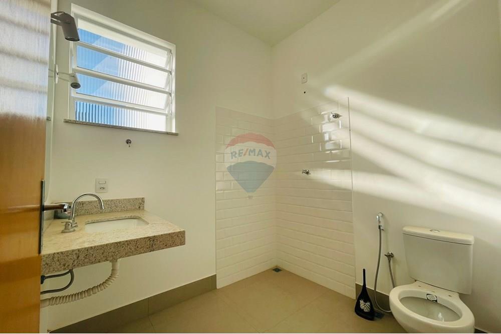 Casa Comercial - Alugar - Juiz de Fora , Minas Gerais - f42c35fd-b26e-4f60-89d2-dd5a3c3b2f02.jpg - 860211089-204