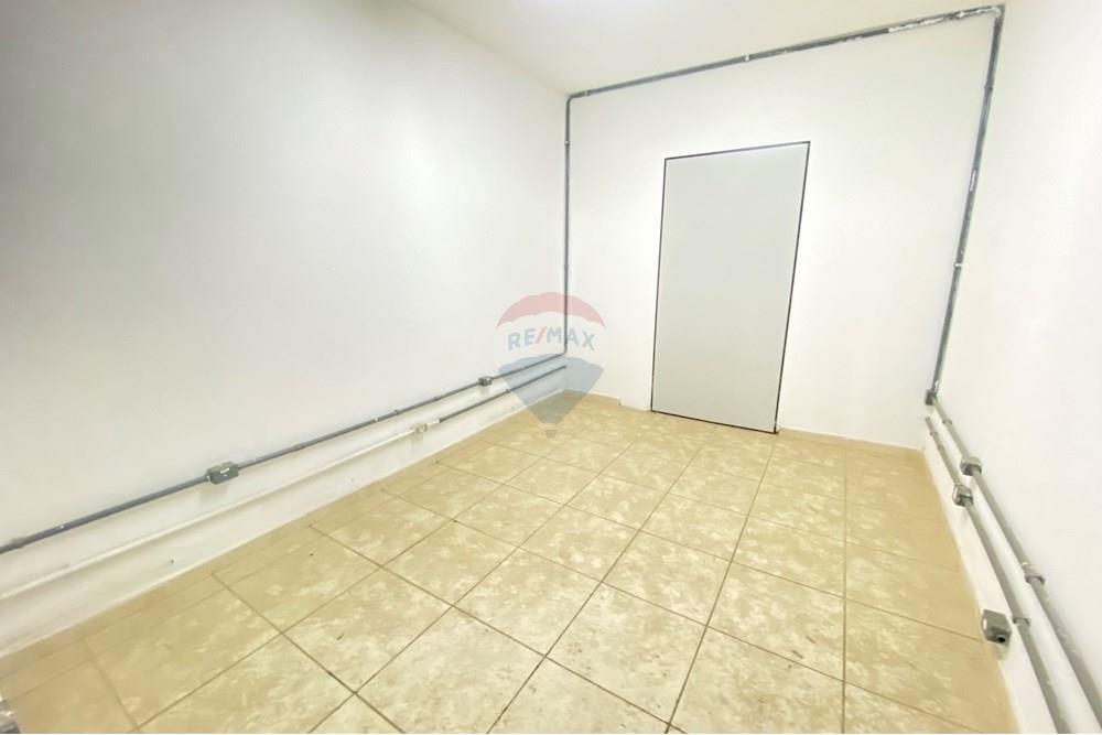 מסחרי - שטח אחסון - Juiz de Fora , Minas Gerais - BR - IMG_9465.JPEG - 860301009-497