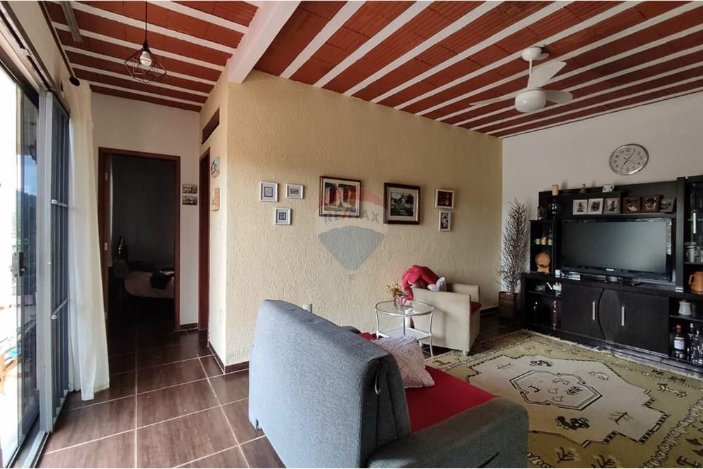 Casa - Venda - Juiz de Fora , Minas Gerais - WhatsApp Image 2025-12-05 at 15.16.35 (1).jpeg - 860321052-7