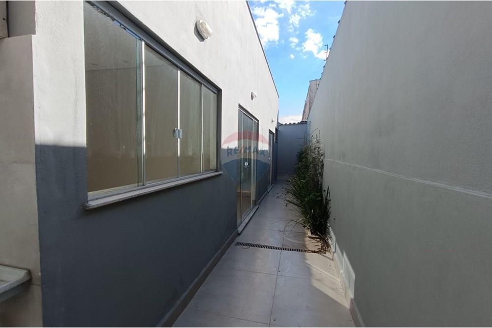 Casa - Venda - Conselheiro Lafaiete , Minas Gerais - 04f5627a-08e3-4fad-829a-a54f978fe464.jpg - 860421022-174