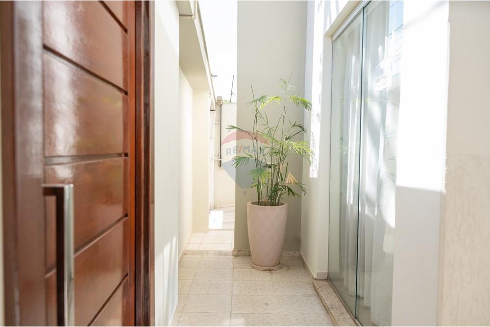 Casa - Venda - Ubá , Minas Gerais - CLE_6697.jpg - 860511003-10