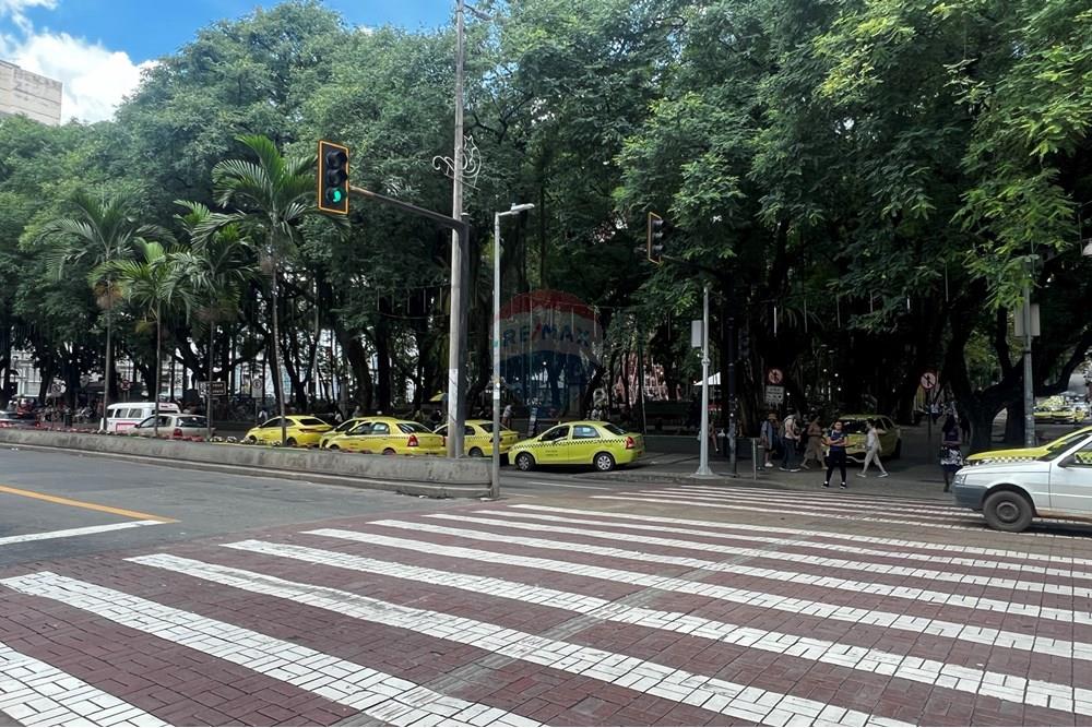 Apartamento - Venda - Juiz de Fora , Minas Gerais - 20251215_141715401_iOS.jpg - Fachada - 860361060-3