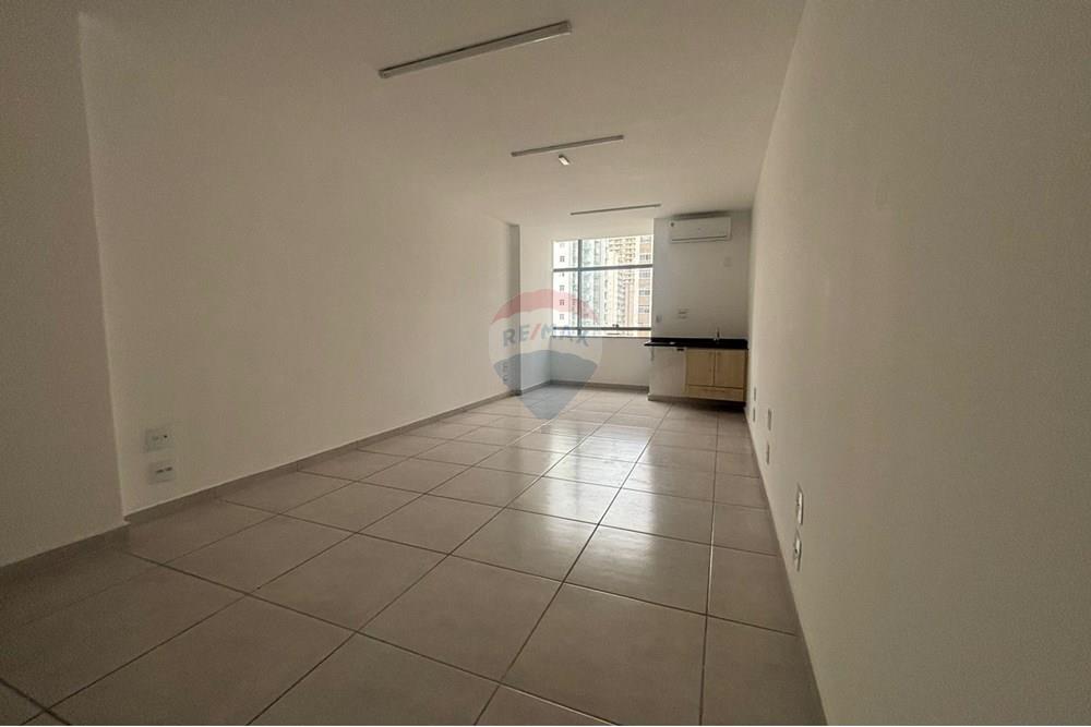 Cj. Comercial/ Sala - Alugar - Juiz de Fora , Minas Gerais - WhatsApp Image 2025-12-09 at 16.36.48.jpeg - Sala de trabalho - 860431074-14