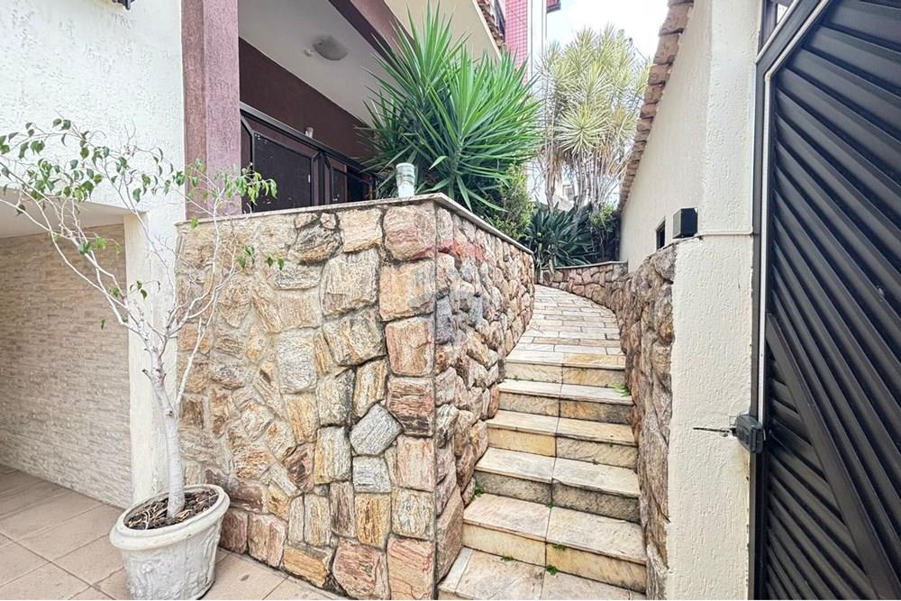 Casa - Venda - Juiz de Fora , Minas Gerais - WhatsApp Image 2025-12-03 at 10.45.28 (1).jpeg - 860301009-505