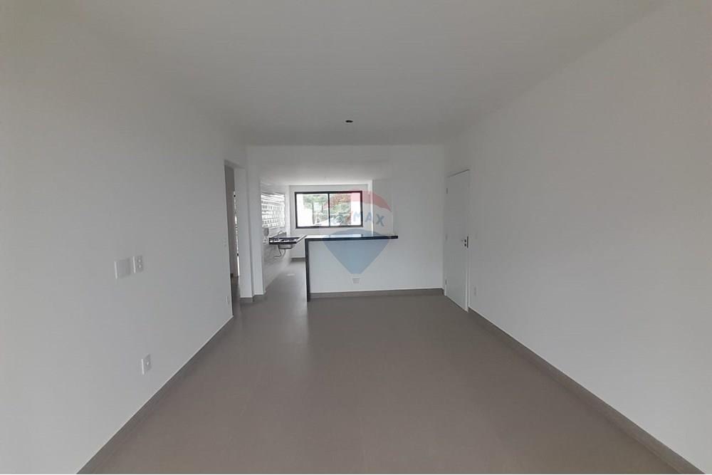 באזור מגורים - דירה - Juiz de Fora , Minas Gerais - BR - WhatsApp Image 2025-06-07 at 22.44.26.jpeg - חדר המתנה - 860381043-77