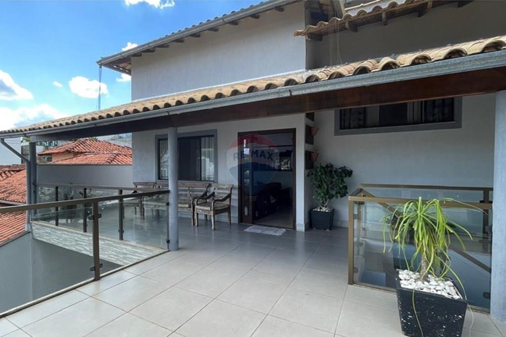 Casa - Venda - Juiz de Fora , Minas Gerais - WhatsApp Image 2026-01-13 at 10.23.23 (3).jpeg - 860381054-12