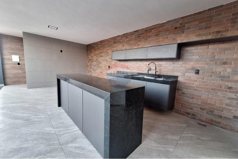 באזור מגורים - בית פרטי - Juiz de Fora , Minas Gerais - BR - IMG-20250818-WA0242.jpg - 860301013-354