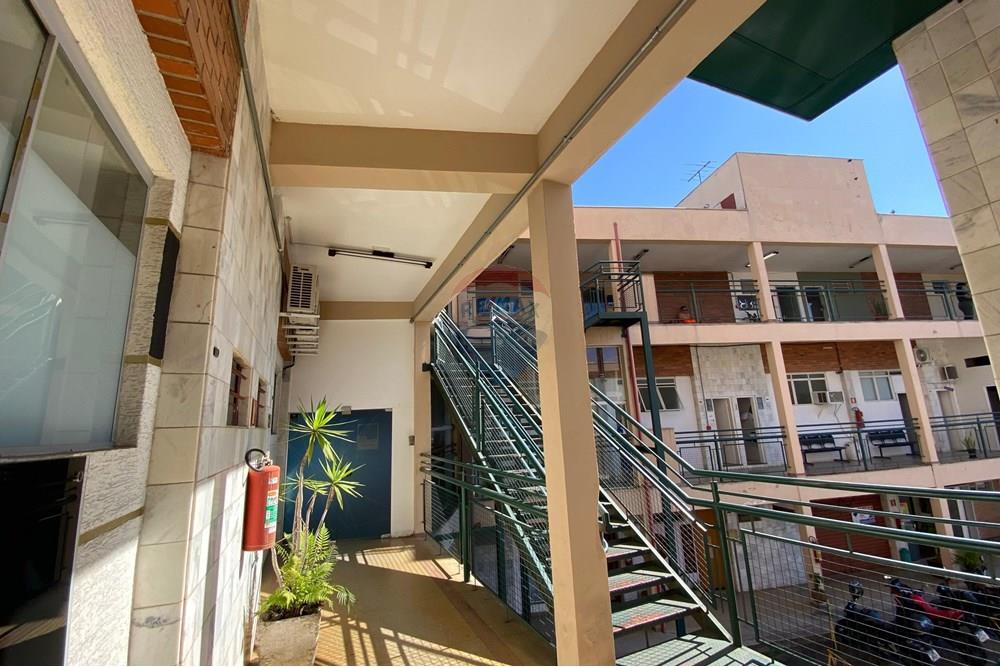 Ponto Comercial/ Loja - Alugar - Juiz de Fora , Minas Gerais - IMG-20251127-WA0007.jpg - 860431071-10