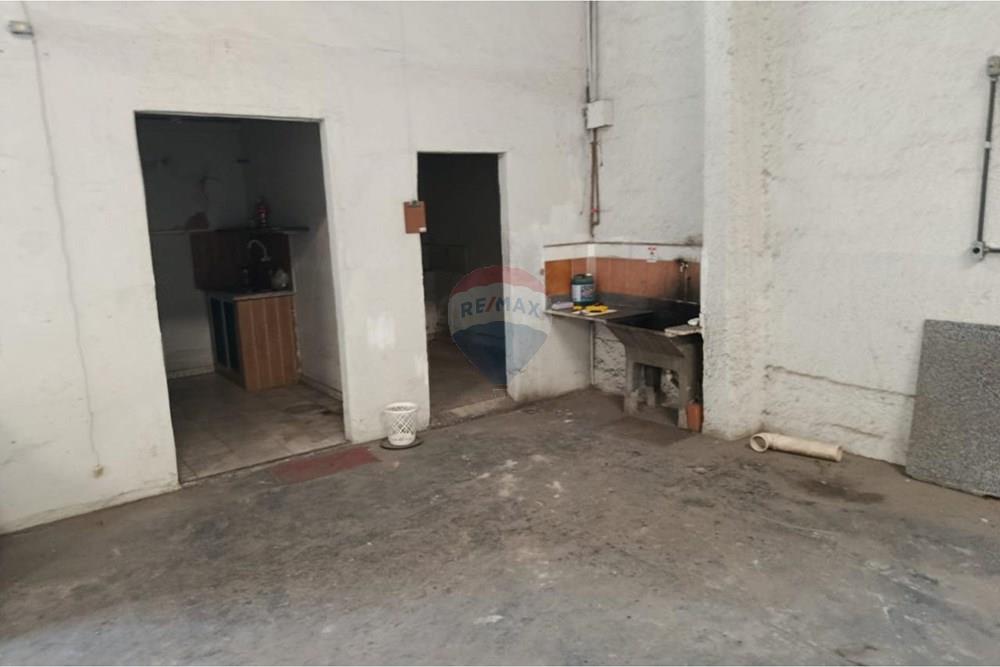 Galpão - Alugar - Juiz de Fora , Minas Gerais - 002fa45b-b26d-4989-a156-157c9789b351.JPG - Banheiro - 860431023-510