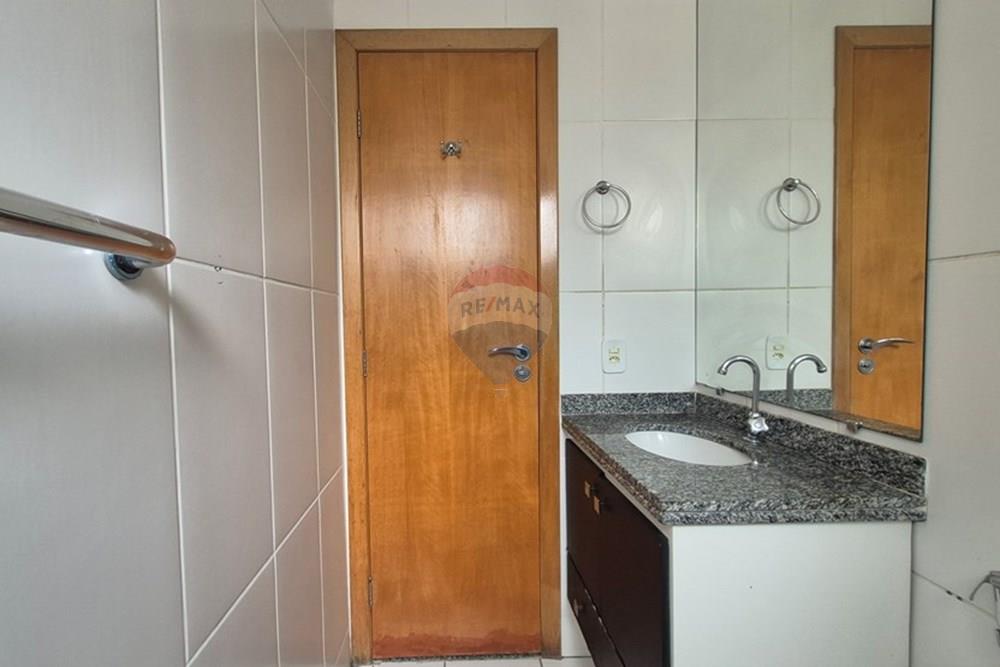 Apartamento - Alugar - Juiz de Fora , Minas Gerais - 20260126_131745.jpg - Banheiro - 860381069-4