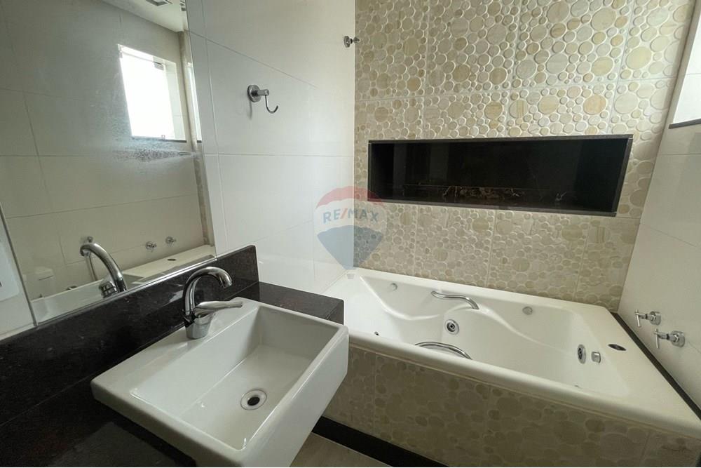 Triplex - Venda - Conselheiro Lafaiete , Minas Gerais - WhatsApp Image 2025-04-30 at 08.54.33 (1).jpeg - 860421029-15