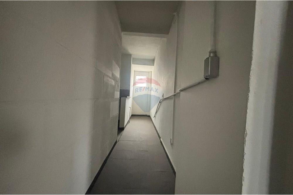 Ponto Comercial/ Loja - Alugar - Juiz de Fora , Minas Gerais - WhatsApp Image 2025-12-01 at 11.05.15 (3).jpeg - 860431074-12