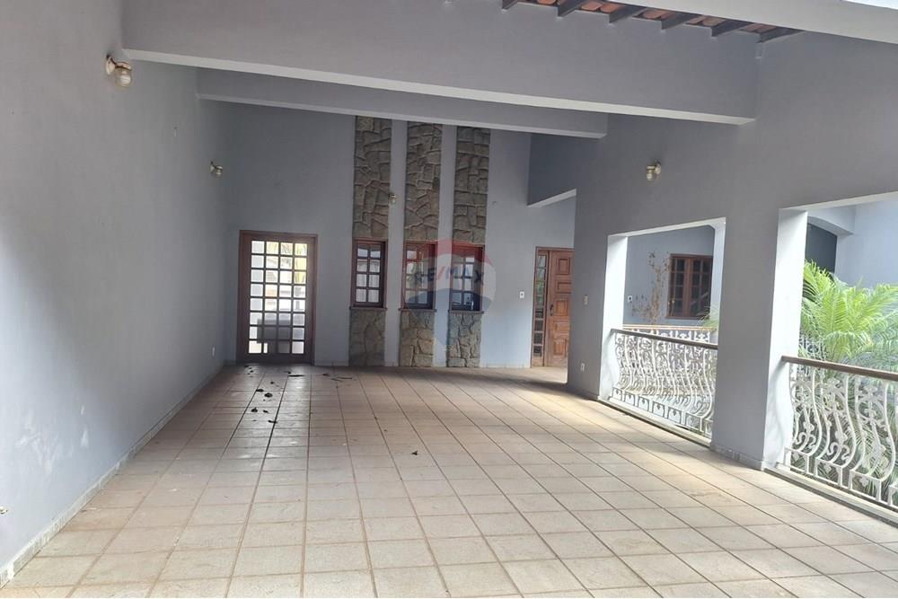Casa - Venda - Conselheiro Lafaiete , Minas Gerais - garagem 4.jpg - 860421004-1255