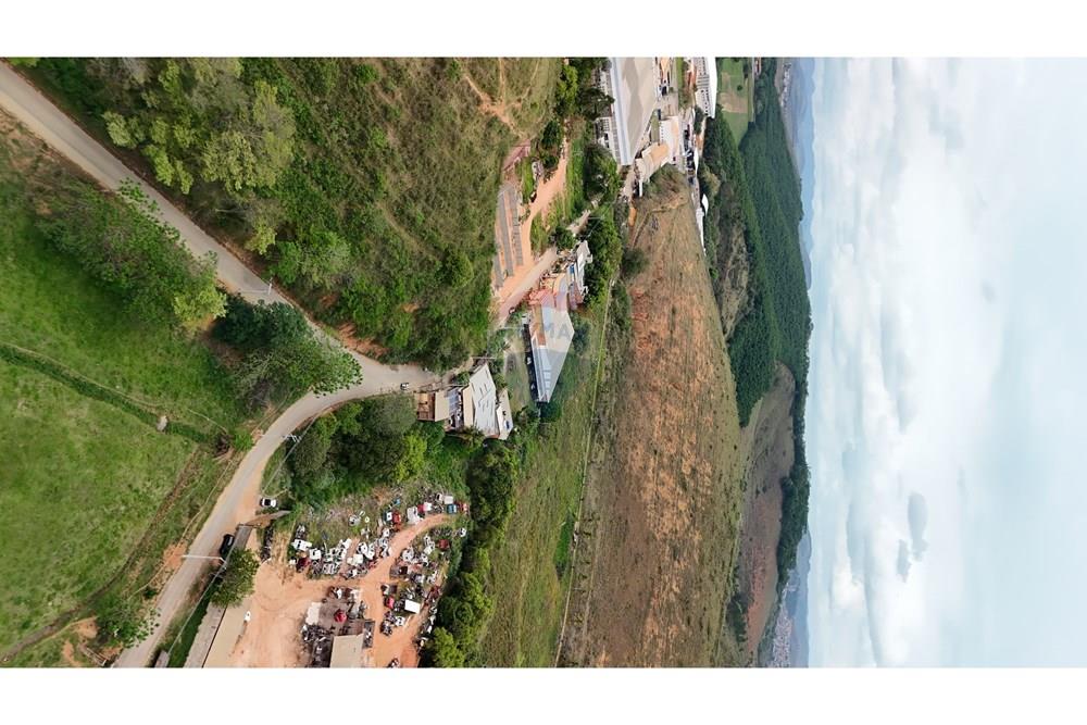 Terreno - Venda - Muriaé , Minas Gerais - 30FA78C4-70F2-4587-A3D9-FB64AF1CA400.jpeg - 860371007-101