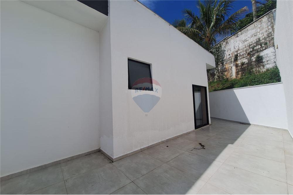 באזור מגורים - בית פרטי - Juiz de Fora , Minas Gerais - BR - 28 - 860301013-354