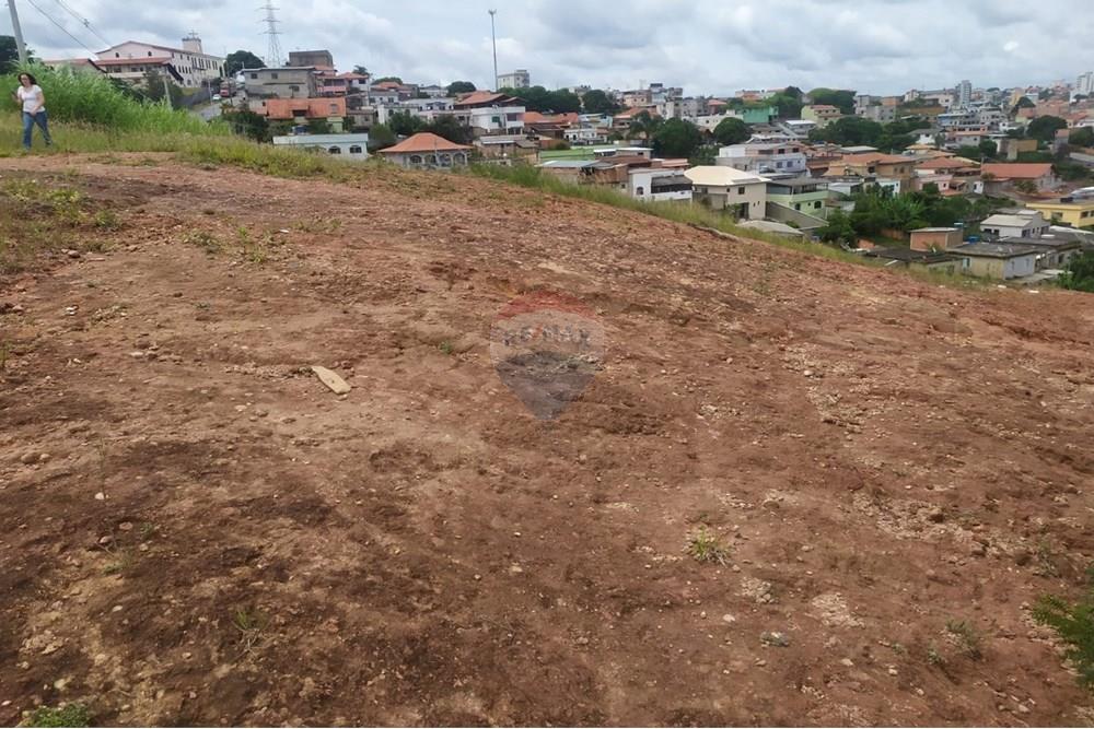 Terreno - Venda - Barbacena , Minas Gerais - Lote 06.jpg - 860391035-1