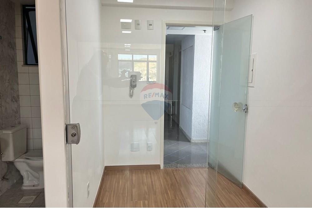 Cj. Comercial/ Sala - Alugar - Juiz de Fora , Minas Gerais - WhatsApp Image 2025-11-18 at 15.58.38 (1).jpeg - Sala de trabalho - 860431074-10
