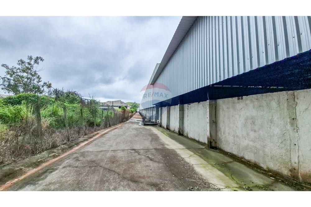 Galpão - Alugar - Juiz de Fora , Minas Gerais - 20260311_114142.jpg - 860301048-44