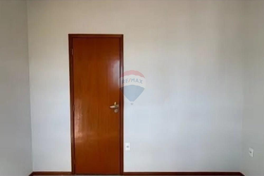 Apartamento - Alugar - Juiz de Fora , Minas Gerais - WhatsApp Image 2026-03-31 at 11.50.53_320a2023-22bb-456e-aab7-266b791a0108_PhotoGrid.jpg - 860241114-59