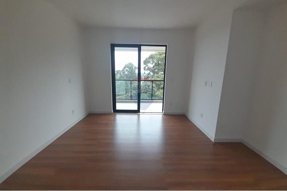 באזור מגורים - דירה - Juiz de Fora , Minas Gerais - BR - WhatsApp Image 2025-06-07 at 22.44.22(1).jpeg - סלון - 860381043-77