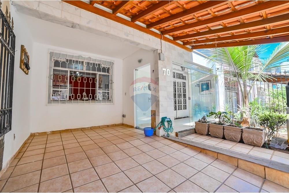 Casa - Venda - Juiz de Fora , Minas Gerais - WhatsApp Image 2025-01-23 at 14.03.58.jpeg - Garagem - 860361018-148