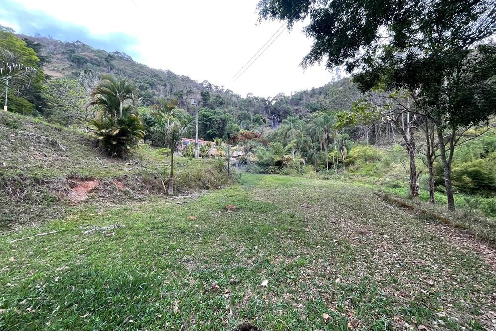 Chácara / Sítio / Fazenda - Venda - Lima Duarte , Minas Gerais - WhatsApp Image 2025-10-14 at 09.44.37 (23).jpeg - 860271019-8