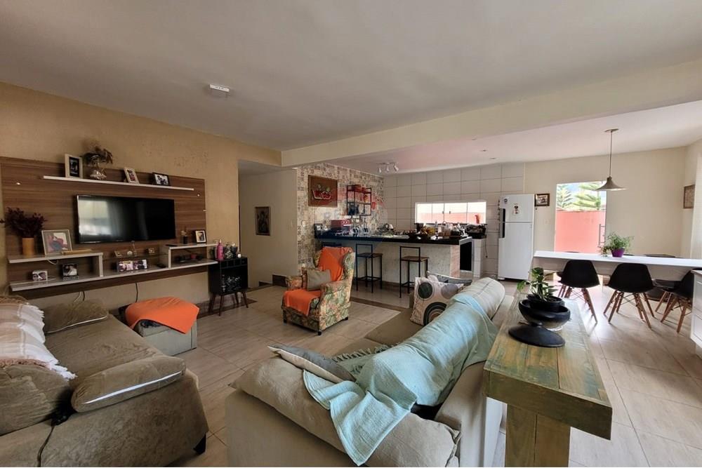 Casa de Campo - Venda - Juiz de Fora , Minas Gerais - 49f1bedf-63f4-4e2c-99e8-2e59dc66da87.jpg - 860381042-42